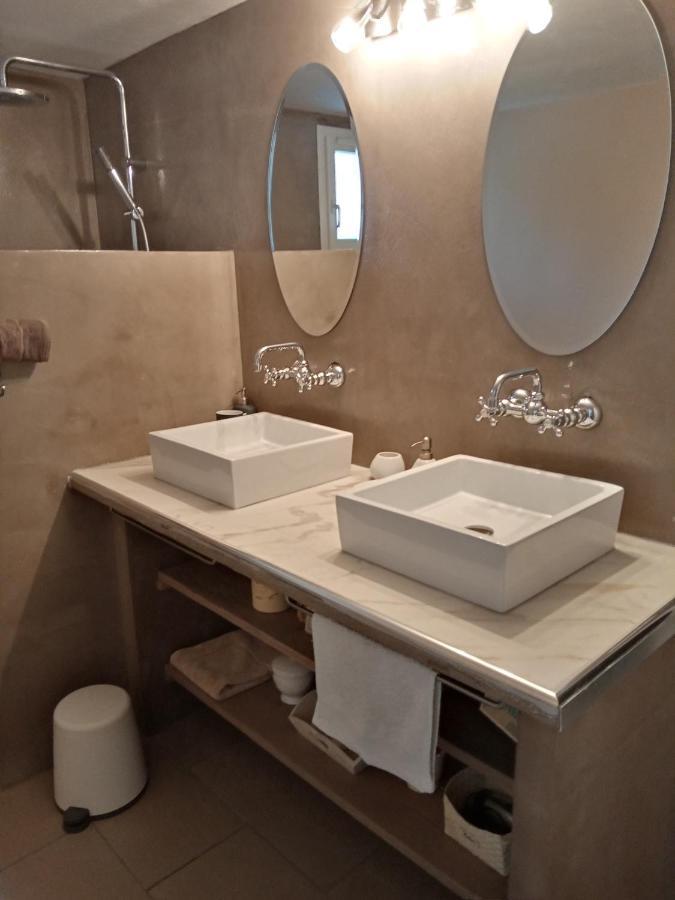 Au Coeur Du Luberon Hotel Cavaillon Bagian luar foto