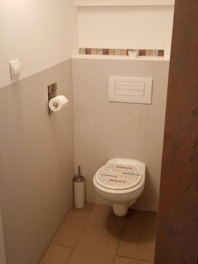 Au Coeur Du Luberon Hotel Cavaillon Bagian luar foto